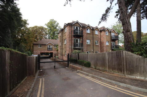 Maidenhead, SL6 - property photo
