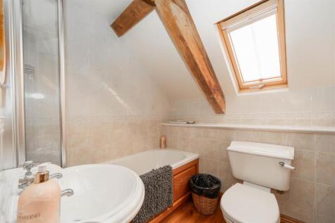 Holiday Let (The Chapel)-8.jpg