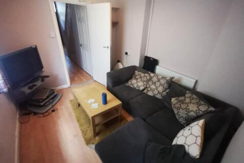 Living room (2)