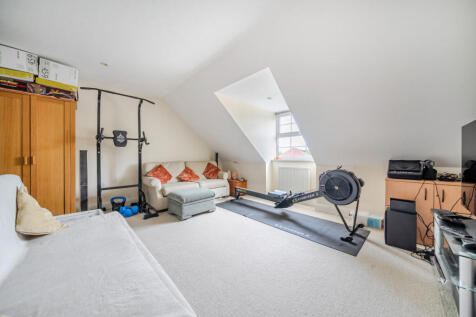 1343612-4-68adbe6...