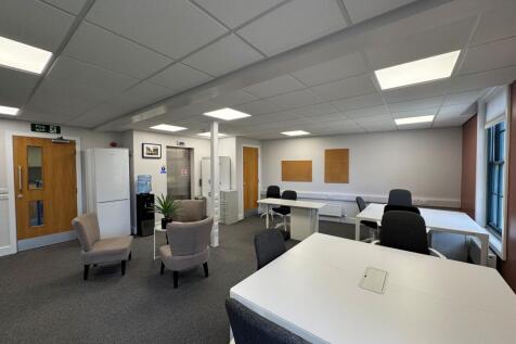 Serviced Office to rent Image 4