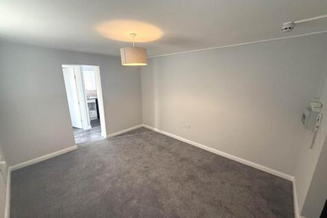 Pevensey Road, Eastbourne,  photo 3