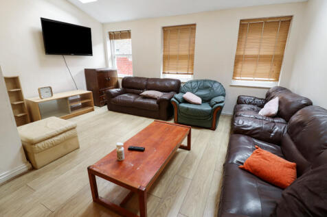 24 Claremont Road, Leamington Spa photo 3