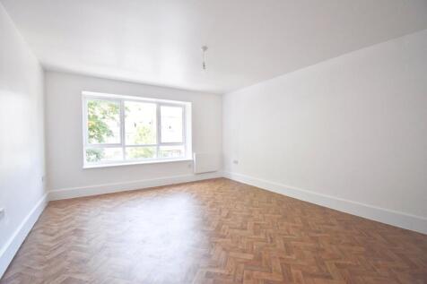 Araby Corner, Shepperton, TW17 photo 4