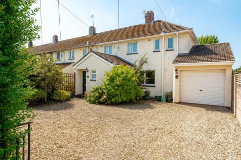24 Court Avenue BS49 4EP61.jpg