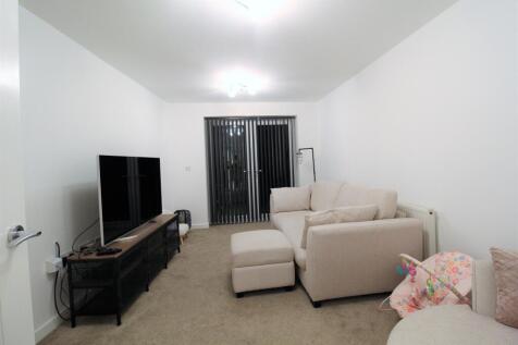 Valley Rise, Swadlincote photo 3