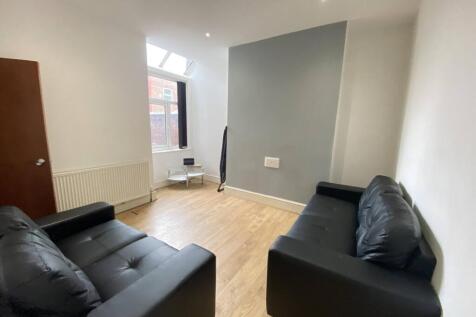 Braemar Road, Fallowfield, £148pppw photo 2