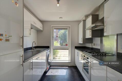 Vimy Drive, Dartford, DA1 photo 3