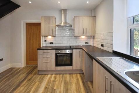 Zion Terrace, Norden, OL12 7RE photo 4