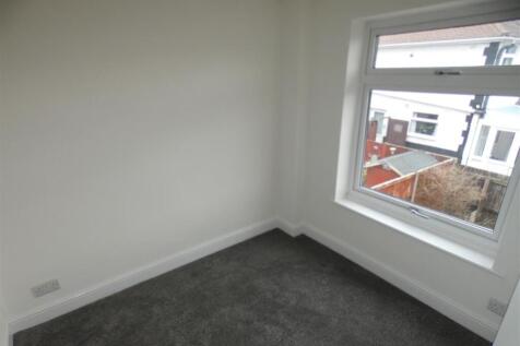 97 Portland bedroom two.JPG