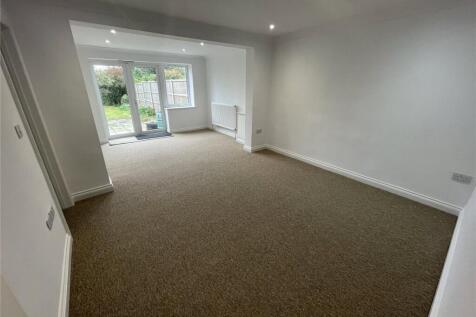 Charles Avenue, Norwich, Norfolk, NR7 photo 3