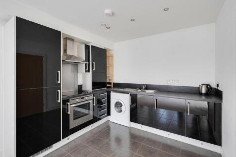 Kitchen ()