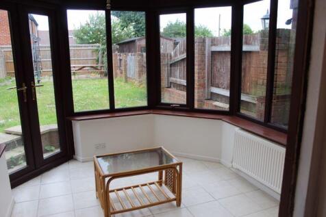 3 BED FAMILY HOME  photo 4