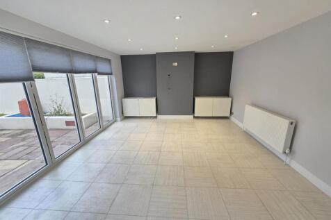 WhatsApp Image 2025-10-10 at 4.34.05 PM (2).jpeg