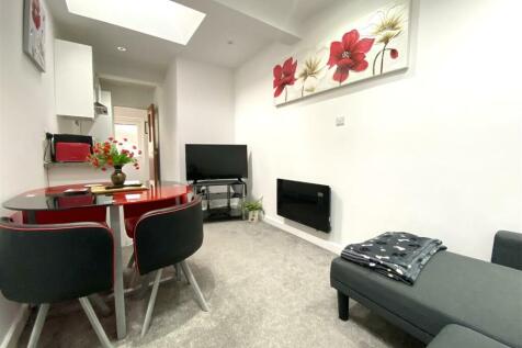 Cosy Corner (8).jpeg