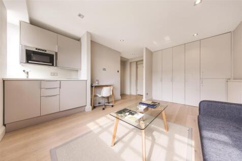1-bed flat on Sloane Avenue Mansions, Sloane Avenue, SW3, £2,300/mo