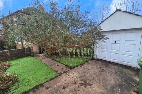 Garage &amp; Driveway