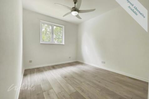 Weybridge Close Chatham ME5 photo 5