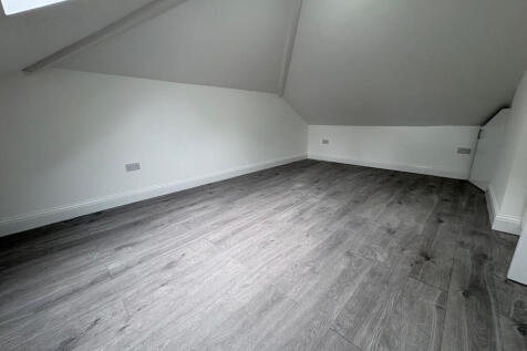 Wanstead Park Road, Ilford, Essex, IG1 photo 3
