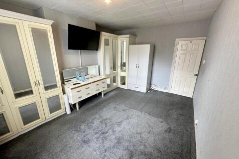 Broughton Terrace, LEEDS photo 5