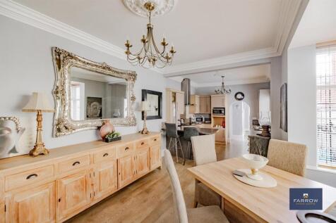 Reception / Dining Area