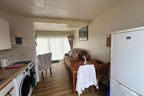 Kitchen-dining area.jpg