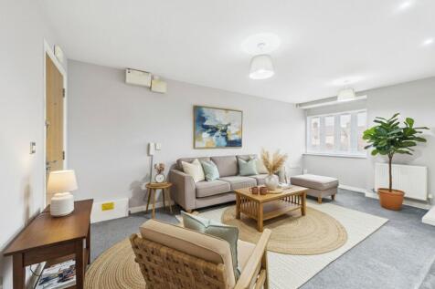 Open-Plan Living Kitchen (Virtually Furnished)