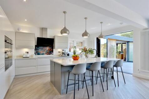 Kitchen.jpg