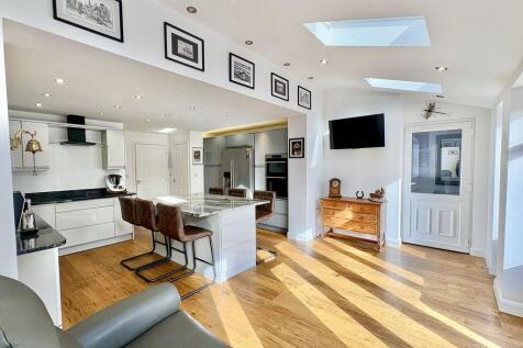 Kitchen/Diner/Family Room