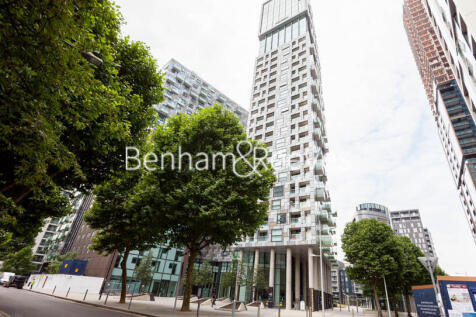 Duckman Tower, Lincoln Plaza, E14 photo 3