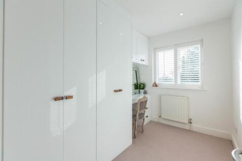 5, Tilekiln Close, Waltham Cross, Herts, EN7 5RE-3