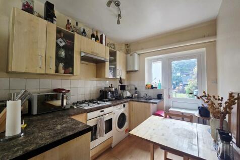 Blairderry Road, Streatham, SW16 photo 2
