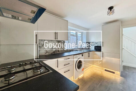 Tuns Lane, Slough, SL1 photo 4