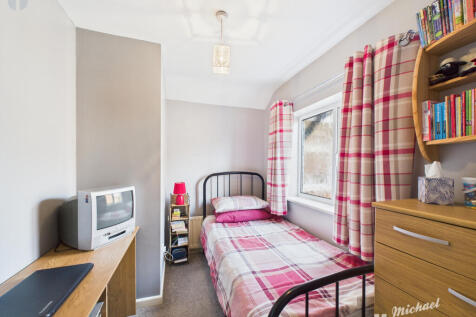 CAM03218G0-PR0805-STILL017