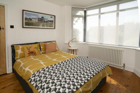 Bedroom (ground floor)