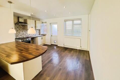 Chesford Road, Wigmore, Luton, LU2 photo 4
