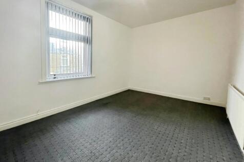 Thurston Street, Burnley, BB11 photo 5