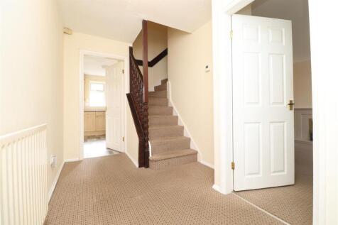 Entrance hall.JPG
