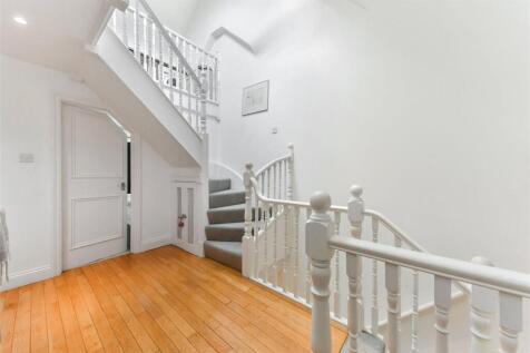 Florian Road, London, SW15 photo 3