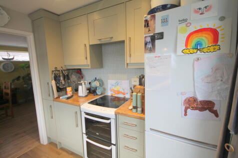 20 Castle Road, Sherborne, Dorset DT9 3RP photo 4