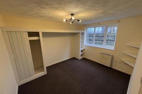 Abbey Way, School Street, Radcliffe photo 5
