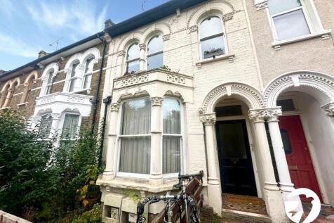 London, SE13 - property photo