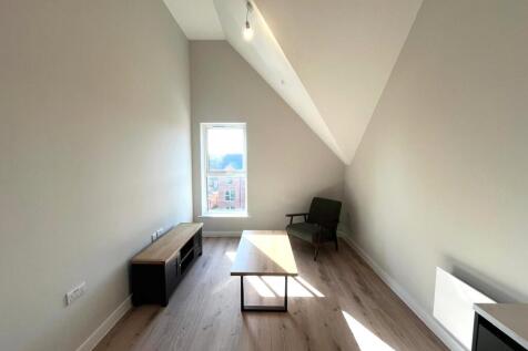 30 Laindon House, 1 Laindon Road, Daisy Bank Park, M14 photo 4