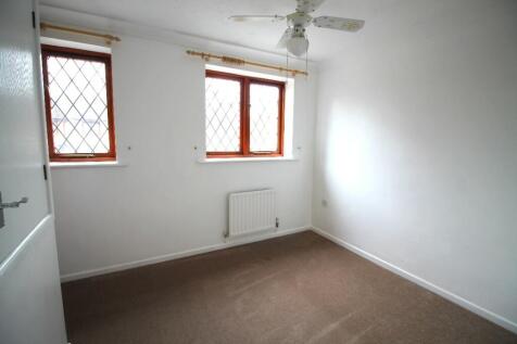 Larkspur Drive,Marchwood,SO40 photo 5