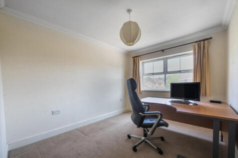 1309551-64-684c09...