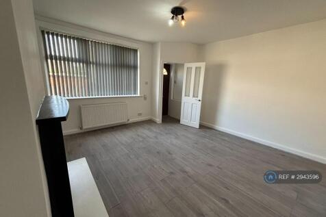 Clarendon St, Rochdale, OL16 photo 4
