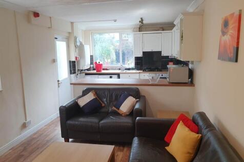 Living room (2)