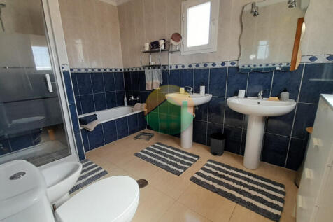 3 Bedroom Detached For sale-NEB657i-26