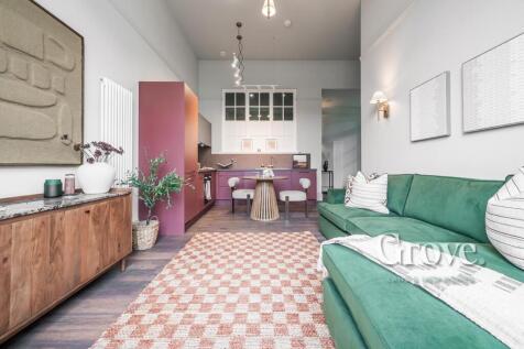 Apt 13 Sanctuary Blue Bird Hunnington 2.jpg