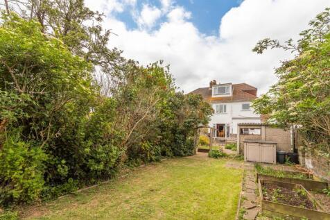 22 Holmes Avenue-25.jpg